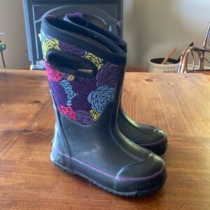 Bogs Insulated Boots - Size 10